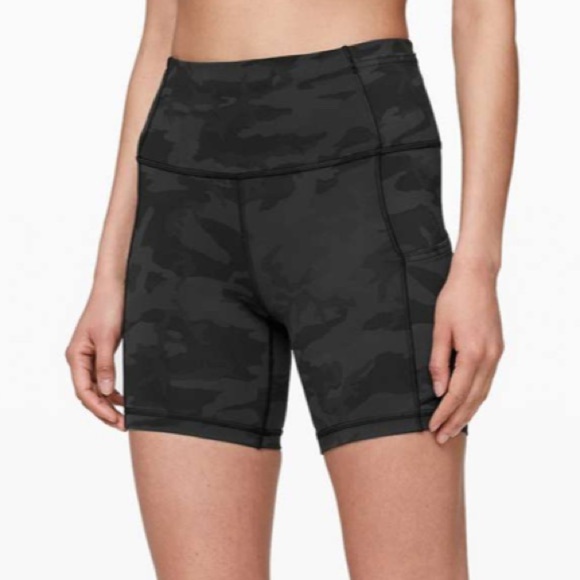 Lululemon Fast And Free Short - Picture 1 of 5
